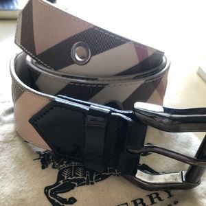 Burberry canvas belt